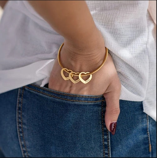 Pulseira De Corações | Minha Família - Personalizável - Promoção Especial Frete Grátis Somente Hoje!