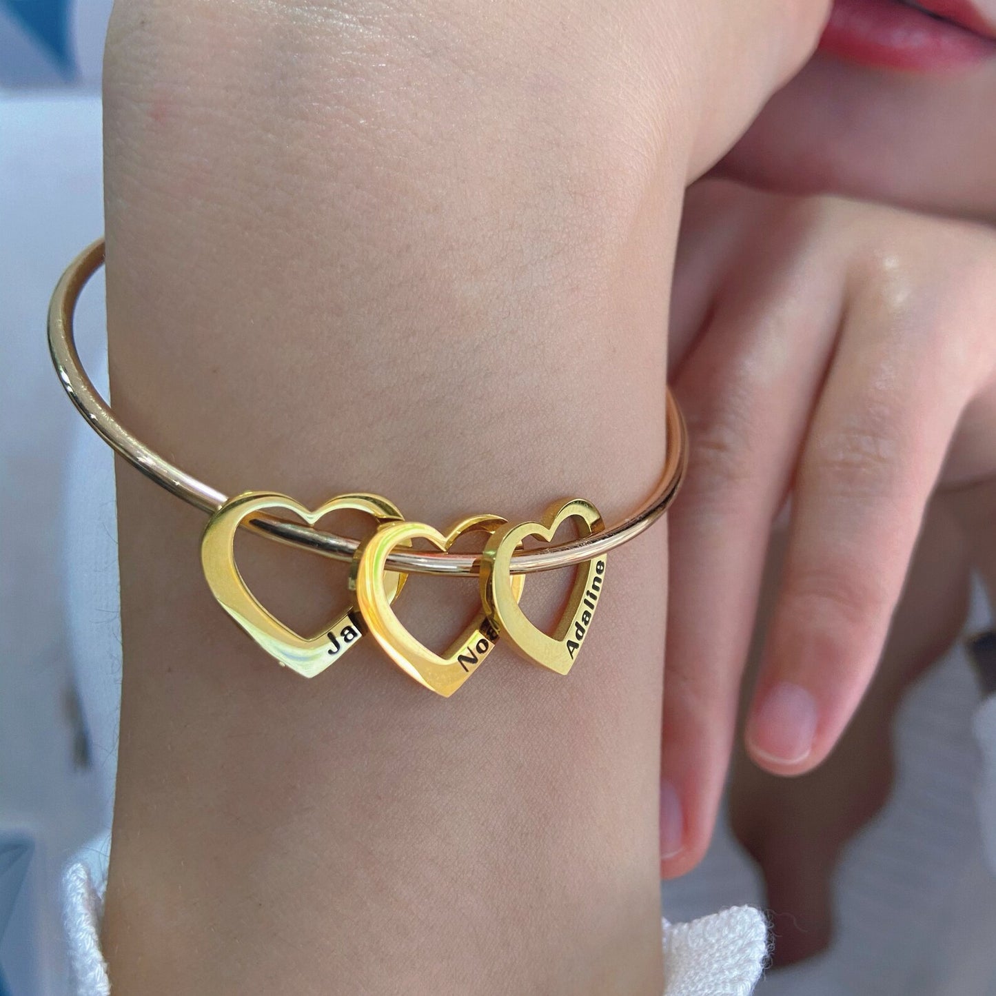Pulseira De Corações | Minha Família - Personalizável - Promoção Especial Frete Grátis Somente Hoje!